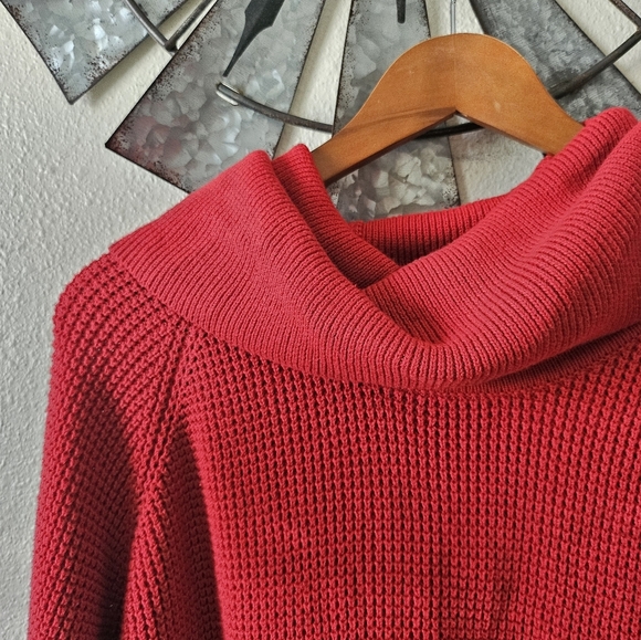 Michael Kors Women's Red Cowl Neck Chunky Knit Sweater Size XL. - Picture 6 of 9